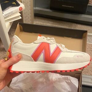 Figs / New Balance Unisex Cream/Fireside 327 Sneakers